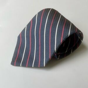 Brooks Brothers tie - 100% Silk - Woven in England - Blue w/ stripes - 3-3/4”
